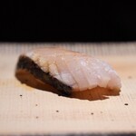 鮨 西崎 - 鰆　拘りの山形、柔らかい身質