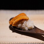 鮨 西崎 - バフン雲丹　溶け具合と香りの妙