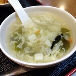 チャ～ボン 多福楼 - 定食のスープ