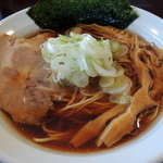 らーめん la.la.la. - 2014年12月21日(日)　ランチセット　中華そば(醤油)680円＋チャーシュー丼セット(180円)の中華そば(醤油)