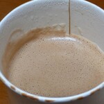 Cafe LAube - 蓋オープン、クリーミー