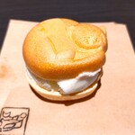 三日月氷菓店 - 『ミルクアイスもなか』!!