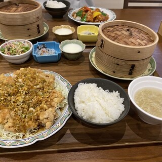 口コミ一覧 : 紫藤花 （シトウカ） - 丸太町（京都市営）/中華料理