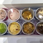サーティワンアイスクリーム - 料理写真:８個パックで購入～