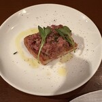 ビストロ カルネジーオ - 牛のタルタル+トースト