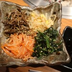 焼肉 牛山道 - ・「ナムル盛り」