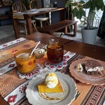 ... and Lamp - 料理写真: