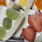 手作りお惣菜・弁当 スーパー グリーンストア - フルーツたっぷり