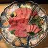 大皿焼肉 老中 - ✳︎大皿焼肉
                  黒毛和牛タン・厚切りタン・サガリ・イチボ・上ヒレ・シャトーブリアン