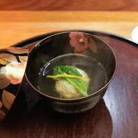 日本料理 太月 - 松葉蟹の蟹寄せ、めかぶに柚子のお椀