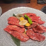 焼肉トラジ - 
