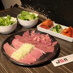 黒毛和牛専門 焼肉スタジアムJan - 