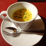 サーラ・マンジェ・ドゥ・クール  - (第1回）スープ