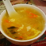 孟の台所 - 本格角煮チャーハンのスープ