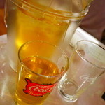 孟の台所 - お冷はジャスミン茶♪