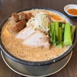 AKIHA麺屋 粋翔 - 別の角度から。