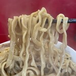 ラーメン二郎 - 麺