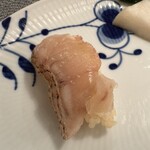 鮨 権左衛門 - セルフ　のどぐろ　塩で　うまっ