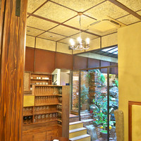 cenci - 店内奥には中庭。