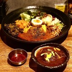 SPICY CURRY 魯珈 - 