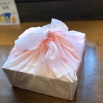 美湖楽禅 - 包まれたおせち