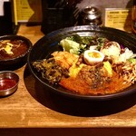 SPICY CURRY 魯珈 - 