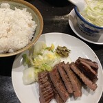 たんや 善治郎 立ち呑み処 - 料理写真: