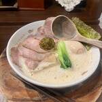 大分ラーメン ヌードルワークス 茅ヶ崎店 - 