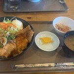 那須キッチン - 那須豚ロース生姜豚丼¥1280
