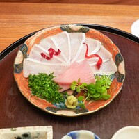 日本料理 太月 - 佐渡ぶりの薄造り、相模湾のキハダマグロ