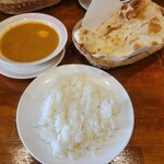 ナラン - キーマエッグ（1000円）ハーフナンと半ライス