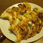 來々軒 - 餃子3人前