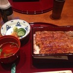 俺のうなぎ - 2014年12月：鰻懐石(\7000+税+サービス料10%)…うな重と肝吸いと浅漬け