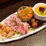 創作居酒家 NoBuSHo - NoBuSHo名物盛り 1人前
