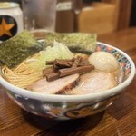 奈つやの中華そば - 