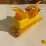 メゾン・ド・ラ・ブルゴーニュ - かぼちゃのムース　上に乗ってるのはみかん