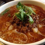 西安刀削麺酒楼 - 刀削麺中サイズ