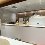 ザ・ペニンシュラ ブティック&カフェ 伊勢丹新宿店 - 