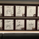 あぐー豚  しゃぶしゃぶ 豚や 葵 - 