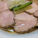 中華そばや 和凡 - チャーシューは2種