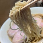 中華そばや 和凡 - 麺