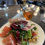 THE THEATRE TABLE - サラダバー、ドリンクバー