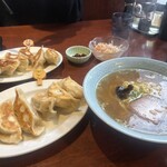 餃子のハルピン - 