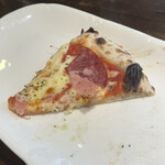 ナポリの食卓 パスタとピッツァ - サラミ