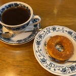 平岡珈琲店 - イートイン計850円