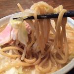 麺屋　大和 - 背油系醤油ラーメン（麺330ｇ）