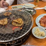 炭火焼肉・ホルモン モツの関ちゃん - 