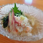 小鉢と日本酒 たとえば。 - カニの酢の物