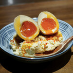 銀座 いっぱし - ピリ辛ポテトサラダ 半熟煮卵付  ¥730