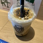 H's CREAM/LION TEA - 